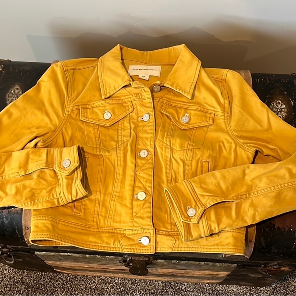 Pilcro Anthropologie Cropped Jean Jacket M
